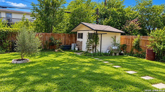 7522 Gallop Property Photo 14