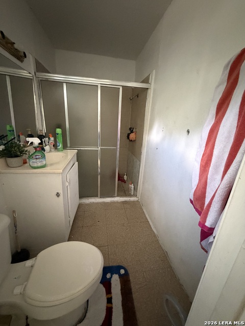 714 Webster St Property Photo 10