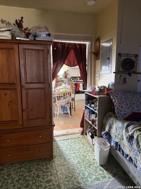 714 Webster St Property Photo 15