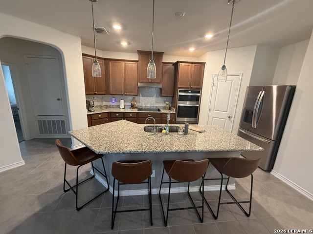404 Sambar Bay Dr. Property Photo 4