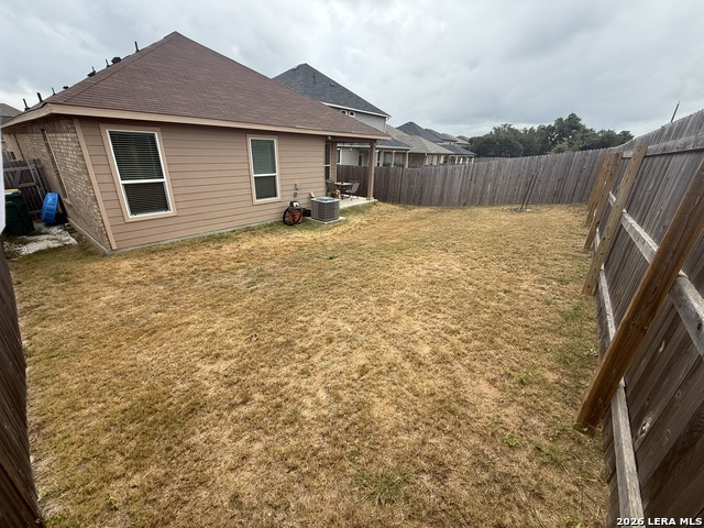 404 Sambar Bay Dr. Property Photo 13
