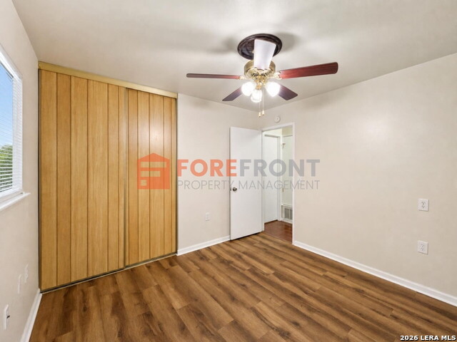 7845 Village Oak Property Photo 13