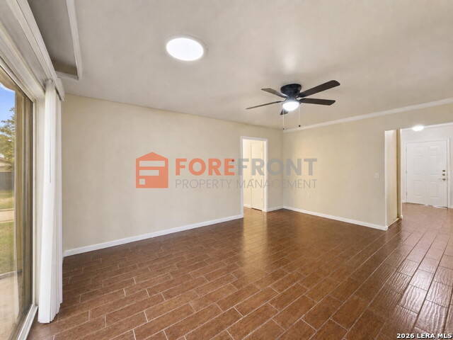 7845 Village Oak Property Photo 20