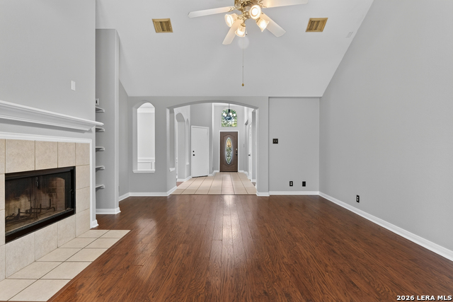 1637 Ebony Ln Property Photo 6