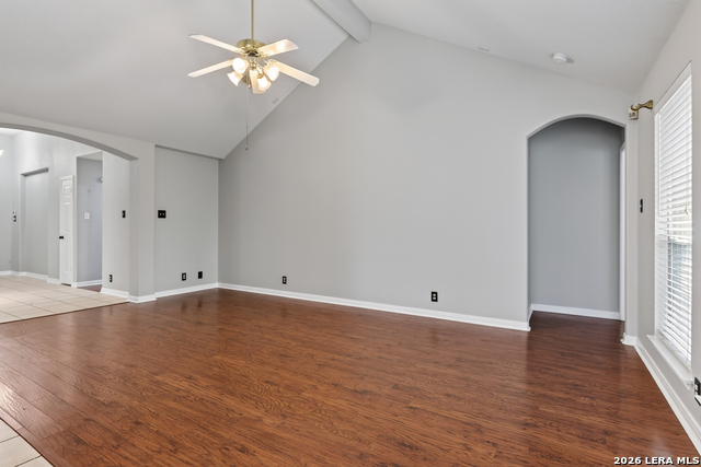 1637 Ebony Ln Property Photo 8