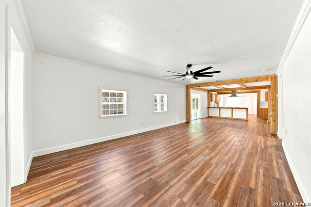 512 Guadalupe St Property Photo 9