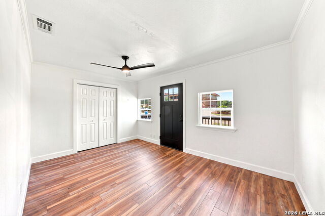 512 Guadalupe St Property Photo 15