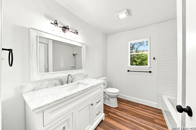 512 Guadalupe St Property Photo 17