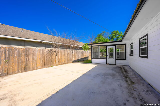 512 Guadalupe St Property Photo 23