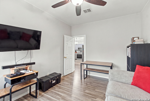 9914 Mustang Isle Property Photo 17