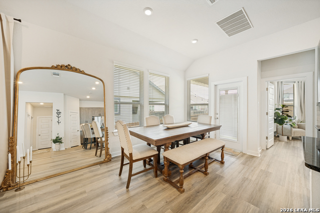 1617 Craftsman Property Photo 4