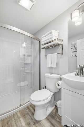 124 Madrona Dr Property Photo 32