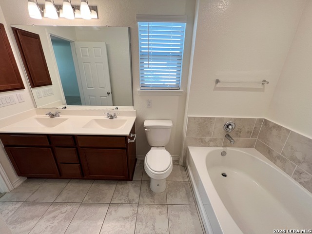 8239 Velasquez Property Photo 26