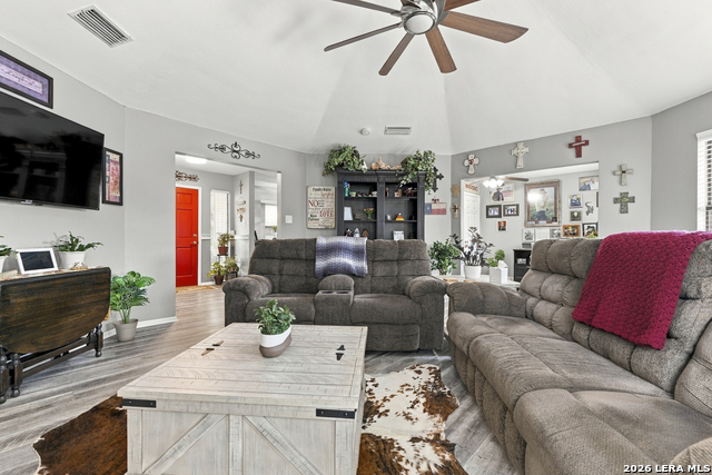 297 Starburst Ln Property Photo 10