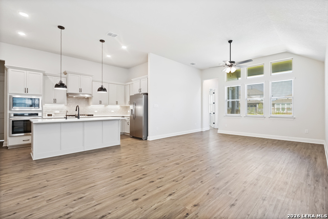 12231 Moon Pool Property Photo 12