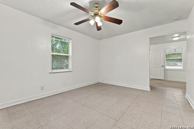 6542 Tahoka St Property Photo 10