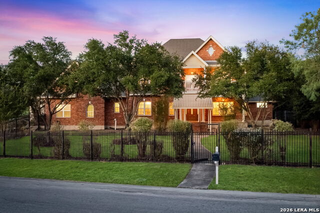 6519 Kings Crown W Property Photo