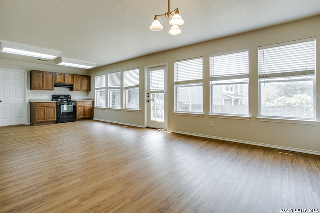 10542 Manor Crk Property Photo 11