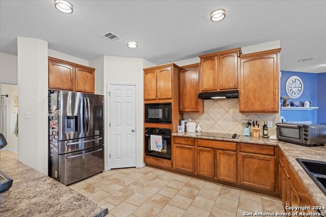 1301 Magellan Property Photo 7