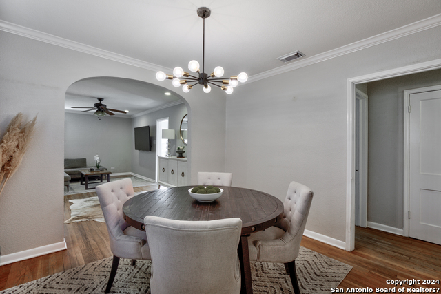 356 Larchmont Dr Property Photo 6