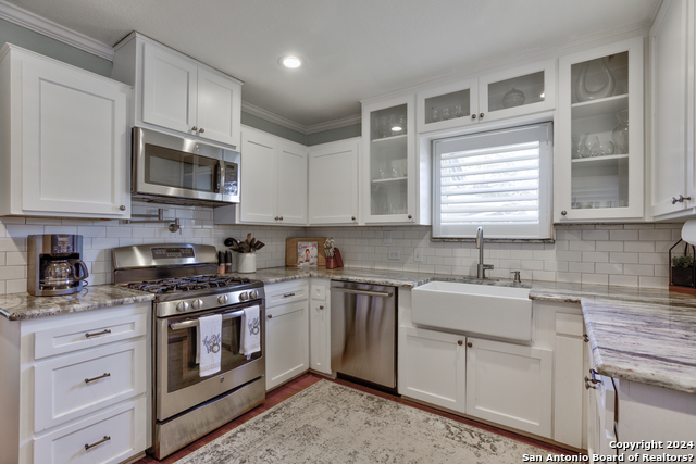 356 Larchmont Dr Property Photo 9