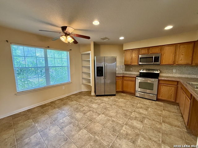 302 Renee Dr Property Photo 6