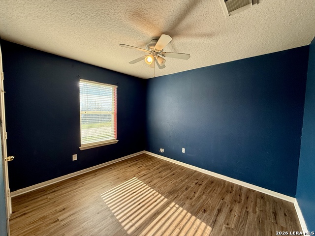 302 Renee Dr Property Photo 14