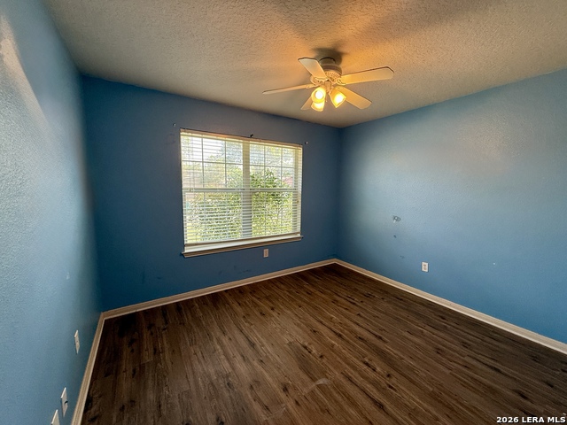 302 Renee Dr Property Photo 15