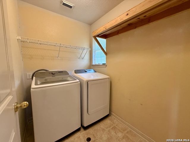 302 Renee Dr Property Photo 17