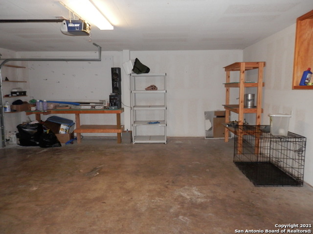 302 Renee Dr Property Photo 20