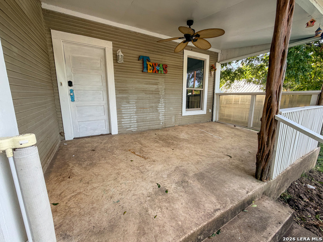 793 N Houston Ave Property Photo 15