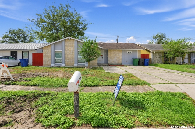 5526 Ghost Hawk St Property Photo 1