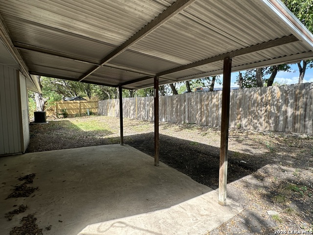 6731 Carters Bluff Property Photo 14