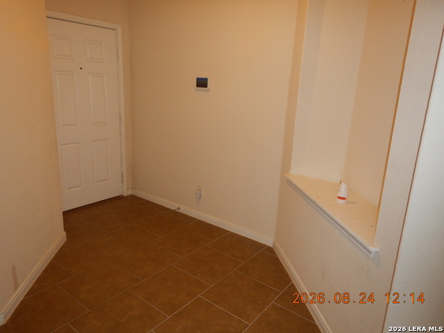 6031 Snorkel Square Property Photo 2
