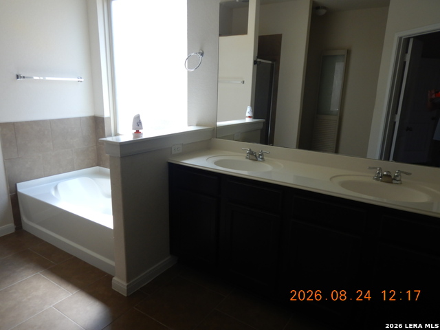 6031 Snorkel Square Property Photo 6