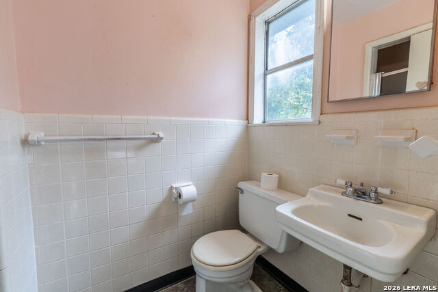 1360 Fairmont Property Photo 7