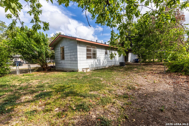 1360 Fairmont Property Photo 18