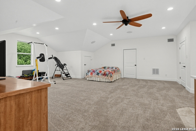 105 Oak View Dr Property Photo 34