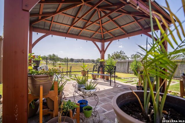 4210 Loring Park Property Photo 33