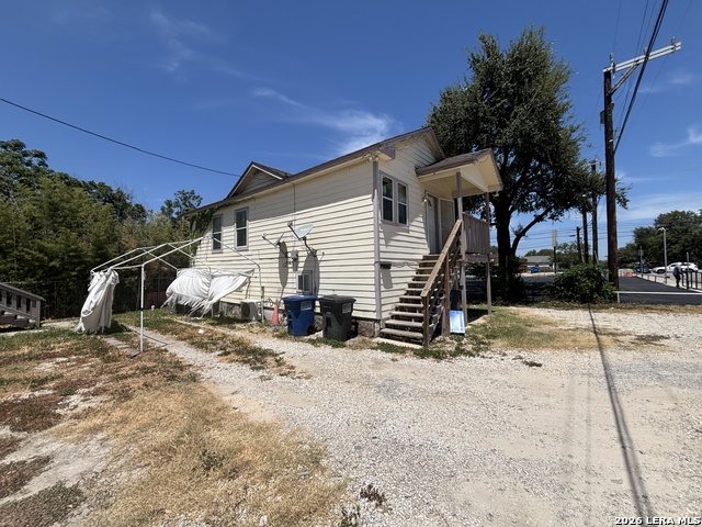 803 W Lullwood Ave Property Photo 1