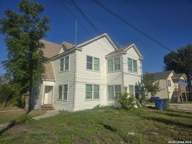 803 W Lullwood Ave Property Photo 1