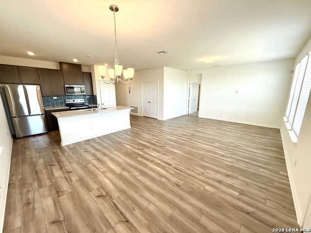 2519 Chronos Property Photo 3