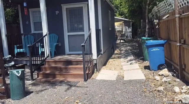1305 Vickers Ave Property Photo 1