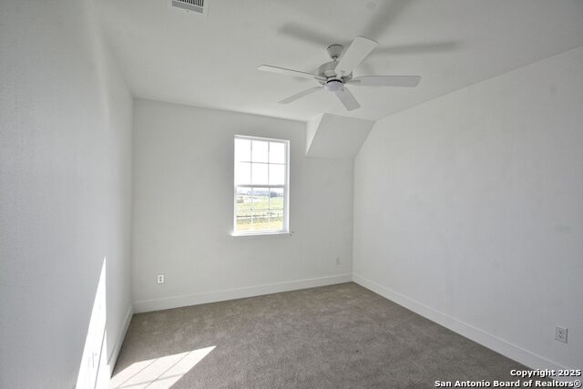 421 Constance Dr Property Photo 26