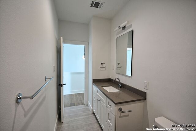 421 Constance Dr Property Photo 29