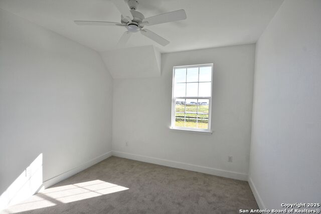 421 Constance Dr Property Photo 30