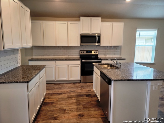 614 Cypress Byu Property Photo 4
