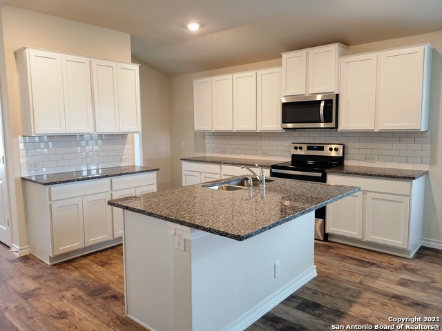 614 Cypress Byu Property Photo 6