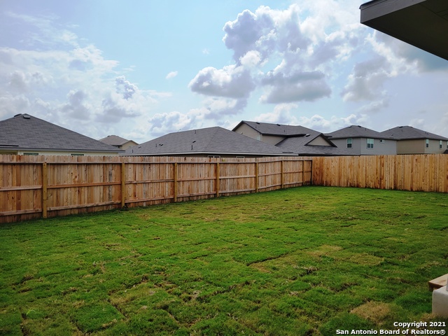 614 Cypress Byu Property Photo 16
