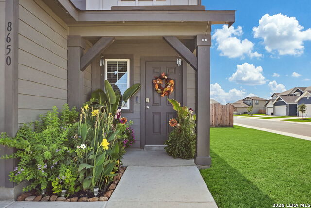 8650 Eagle Hill Mdw Property Photo 5